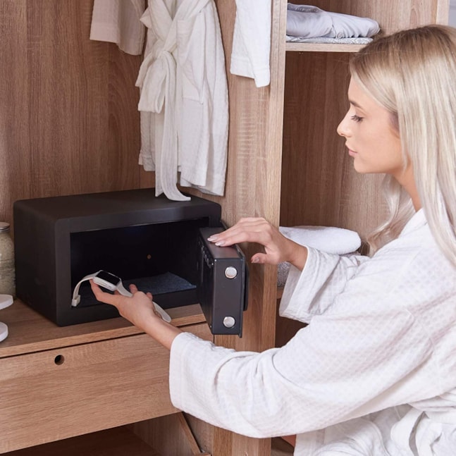 Product main image - f9229a83-7744-4c50-8a9b-fc6a9ab6f96d